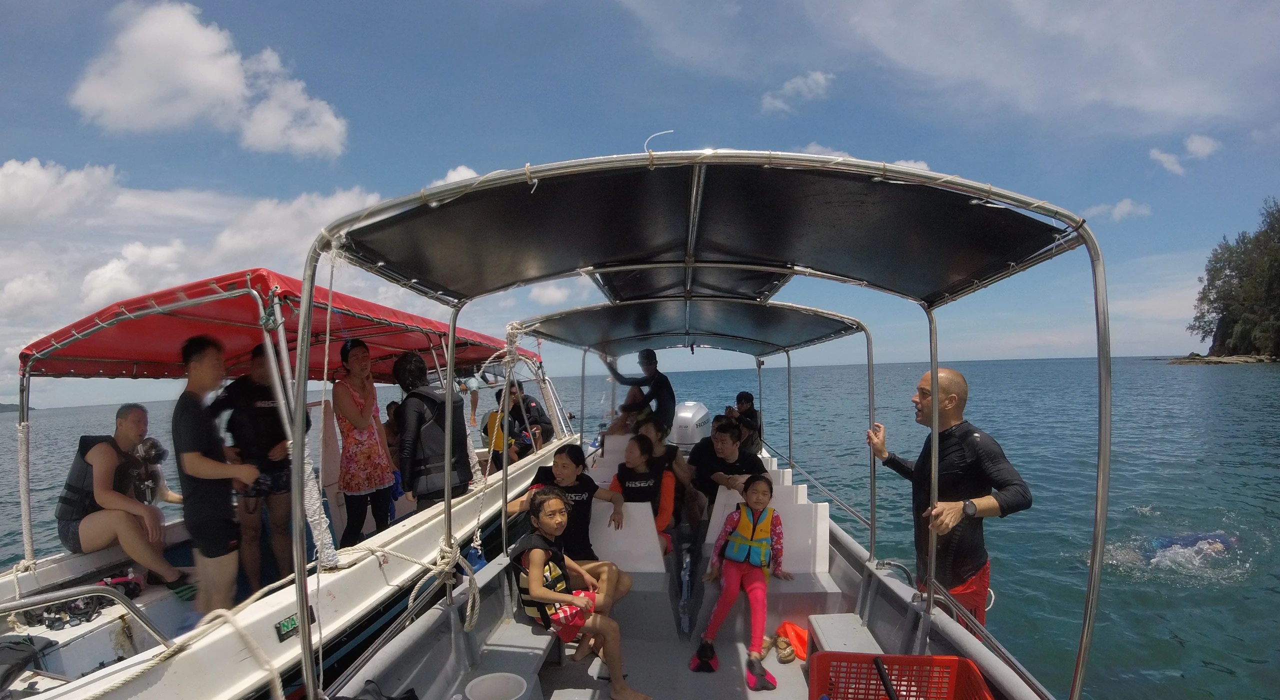 Island trip boat group