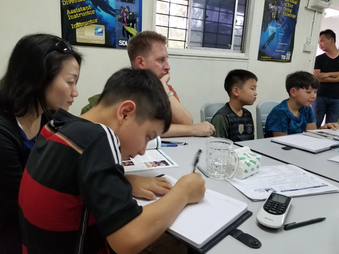 Scuba diving theory lesson