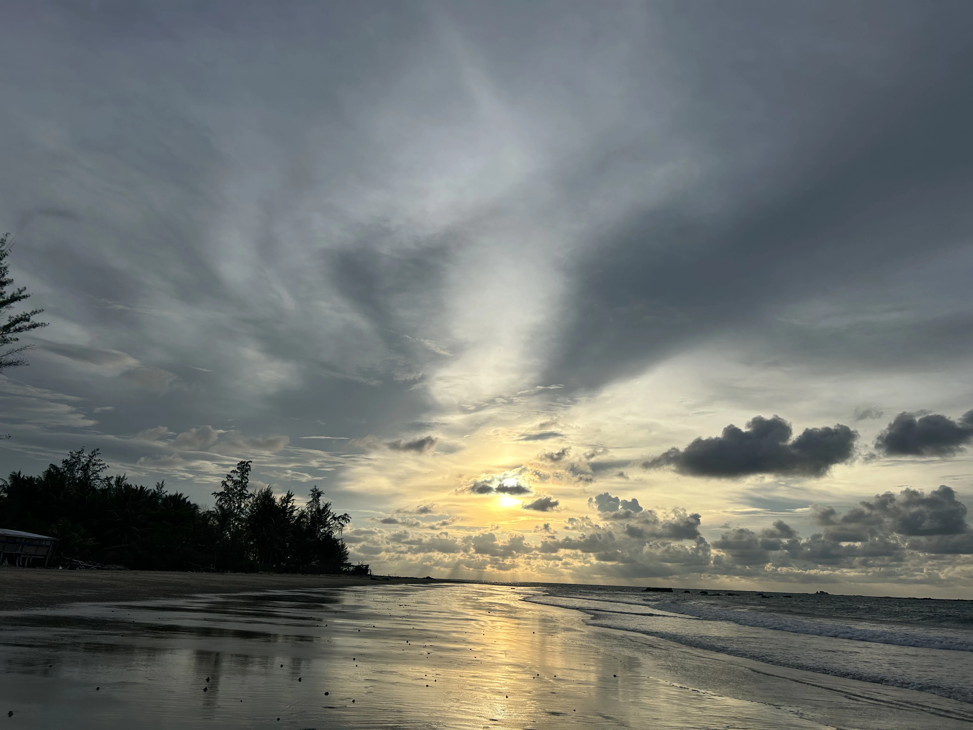 Eagle Bay Retreat Must-See Photo Beach front